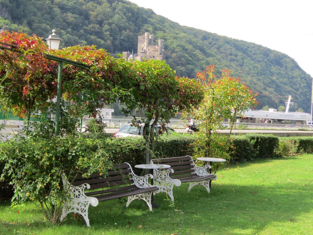 Hotel Krone Assmannshausen Ruedesheim am Rhein Exterior photo